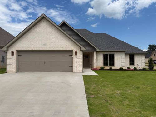 2311 S 20th St, Paragould, AR, 72450-1981 | Card Image