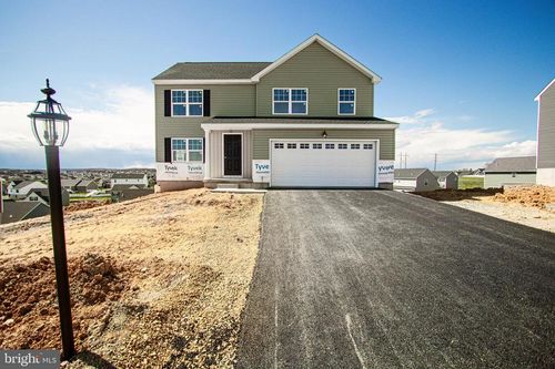 97-307 Valley View Cir, YORK, PA, 17408-6271 | Card Image