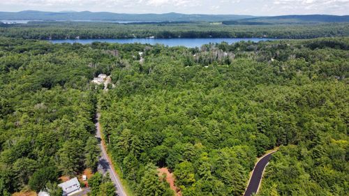 25-1 Winnipesaukee Dr, Wolfeboro, NH, 03894-4354 | Card Image