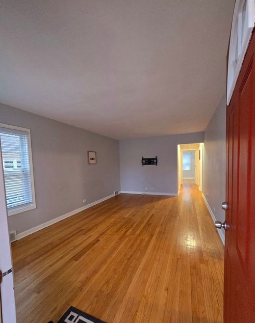 18536 Morris Ave, Homewood, IL, 60430-3632 | Card Image