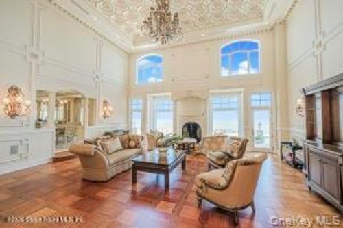 50 Wakefield, New York, NY, 10312 | Card Image