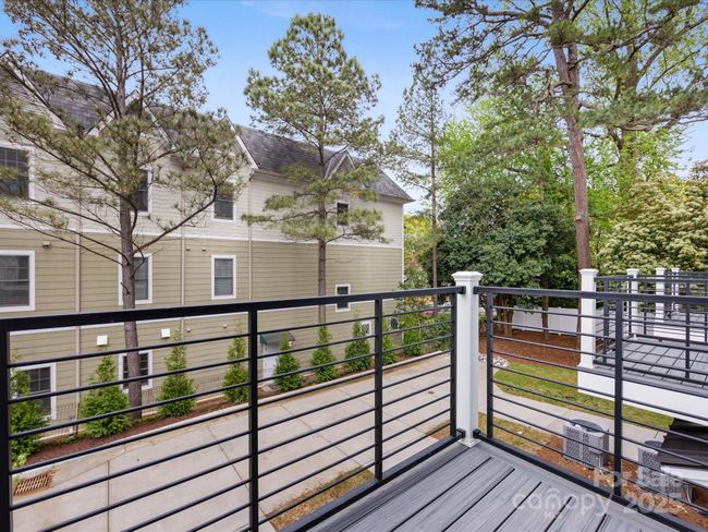 1409 Kenilworth Ave, Townhouse with 3 bedrooms, 5 bathrooms and null parking in Charlotte NC | Image 23