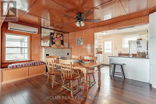 7401 Bond Rd, House other with 3 bedrooms, 2 bathrooms and 10 parking in Port Franks ON | Image 15