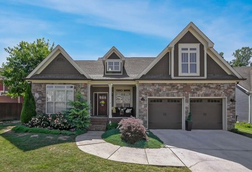 8312 Glenshire Lane, Chattanooga, TN, 37421 | Card Image
