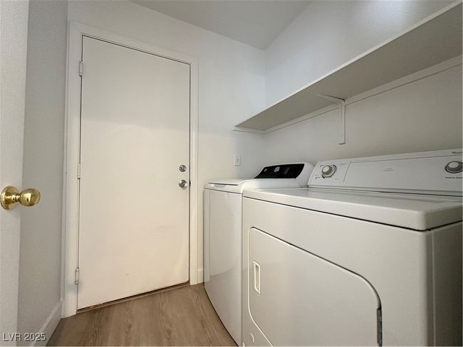 5554 Henshaw Ave, House other with 3 bedrooms, 3 bathrooms and null parking in Las Vegas NV | Image 8