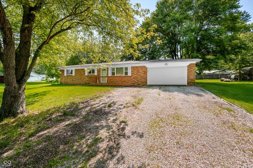 8260 N Greenacres Rd, Scipio, IN, 47273-9310 | Card Image