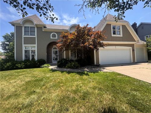1317 E Sleepy Hollow Dr, Olathe, KS, 66062-2264 | Card Image