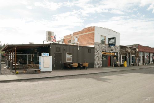 317 Nezperce Ave, Winchester, ID, 83555-9700 | Card Image