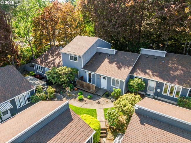5582 Sw Murray Blvd, Condo with 2 bedrooms, 1 bathrooms and null parking in Beaverton OR | Image 18