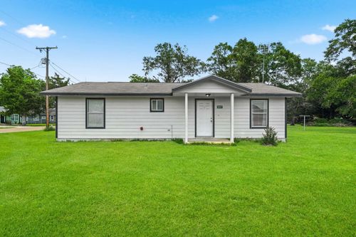 1017 Lions Park Dr, Garwood, TX, 77442-4189 | Card Image