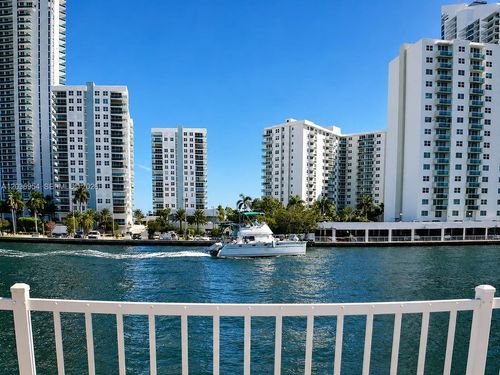 505-1000 Parkview Dr, Hallandale Beach, FL, 33009-2979 | Card Image