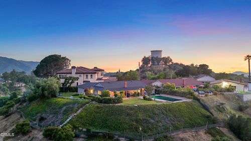 9670 Crystal View Dr, Tujunga, CA, 91042-3215 | Card Image