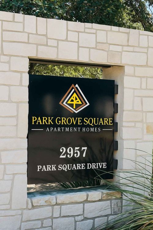 49-107-2957 Park Square Dr, Irving, TX, 75060-4719 | Card Image
