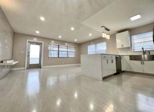 18 Andover A, West Palm Beach, FL, 33417-2647 | Card Image