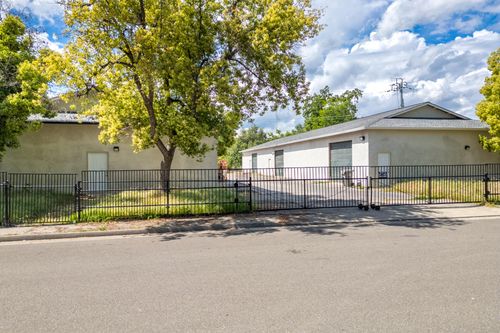 7056 Danyeur Rd, Redding, CA, 96001-7300 | Card Image