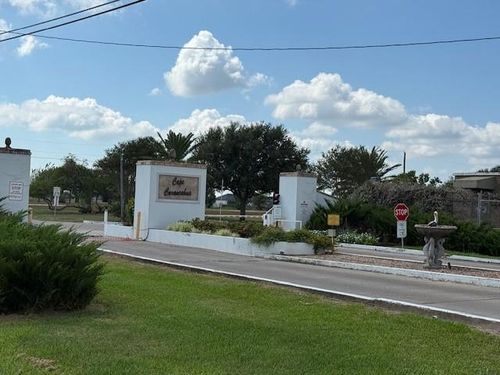 Lots 1500 and 1501 Starling Dr, Palacios, TX, 77465 | Card Image