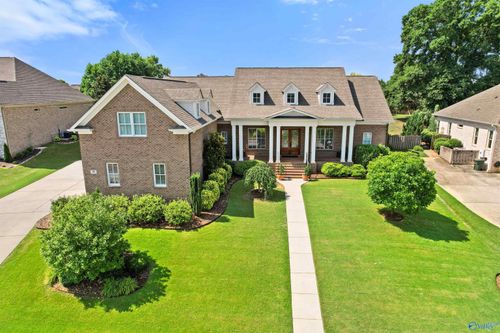 36 Lake Forest Blvd Sw, Huntsville, AL, 35824-4011 | Card Image