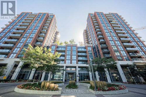 740-31 Tippett Road, Toronto (Clanton Park), ON, M3H0C8 | Card Image