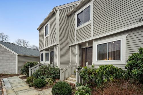 33-33 Strathmore Lane, Norwalk, CT, 06880 | Card Image