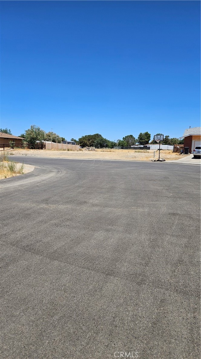 Land in Palmdale