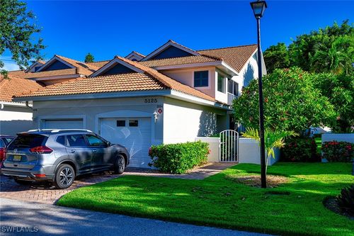 apt-204-5125 Cedar Springs Dr, NAPLES, FL, 34110-3305 | Card Image