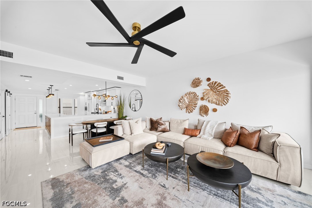 Residential in Naples 5