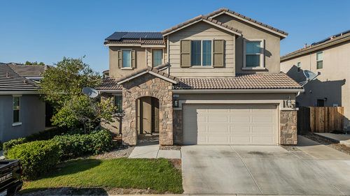3549 Taylor Ln, Clovis, CA, 93619-4314 | Card Image