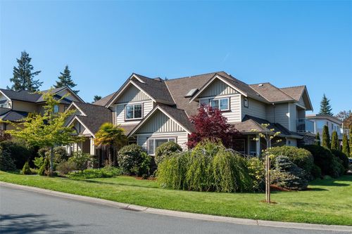4994 La Quinta Pl, Saanich, BC, V8Y3G9 | Card Image