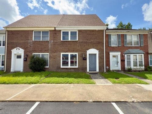 1365 White Birch Ln, Virginia Beach, VA, 23453-2832 | Card Image