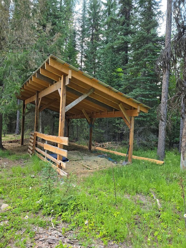 30467 S Fork Yaak Rd, House other with 2 bedrooms, 1 bathrooms and null parking in Troy MT | Image 44