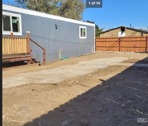 216 Pico St, Taft, CA, 93268-4018 | Card Image