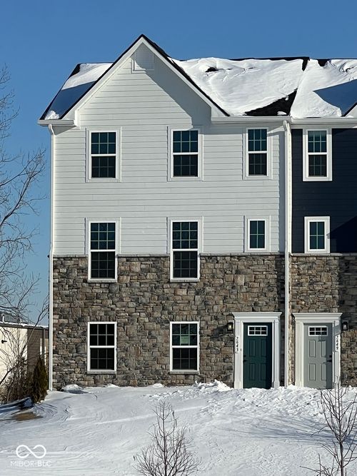 7643 Sagamore Dr, Brownsburg, IN, 46112-2099 | Card Image