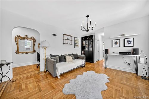 apt-f19-811 Walton Ave, Bronx, NY, 10451-2320 | Card Image