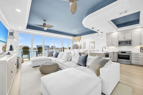 202-508 Harbor Blvd, Destin, FL, 32541-7335 | Card Image