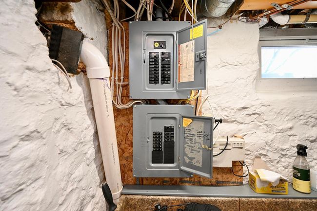 29 Electrical Panel.jpg | Image 34