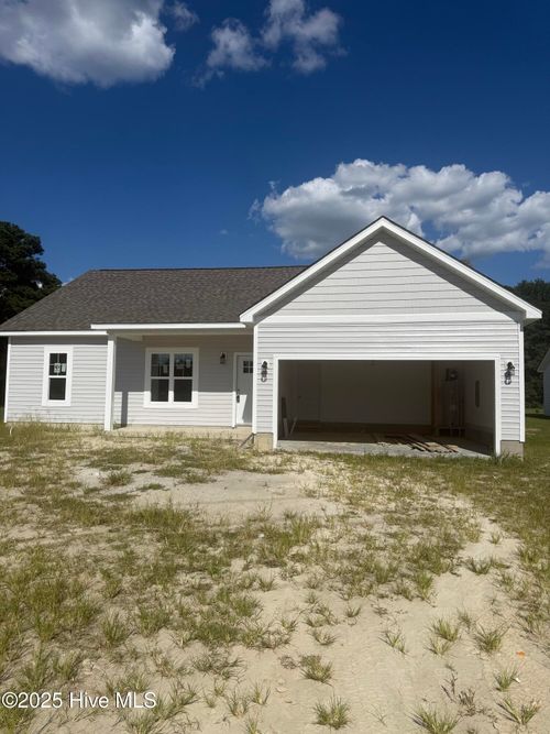 341 Morristown Rd, Stella, NC, 28582-9755 | Card Image