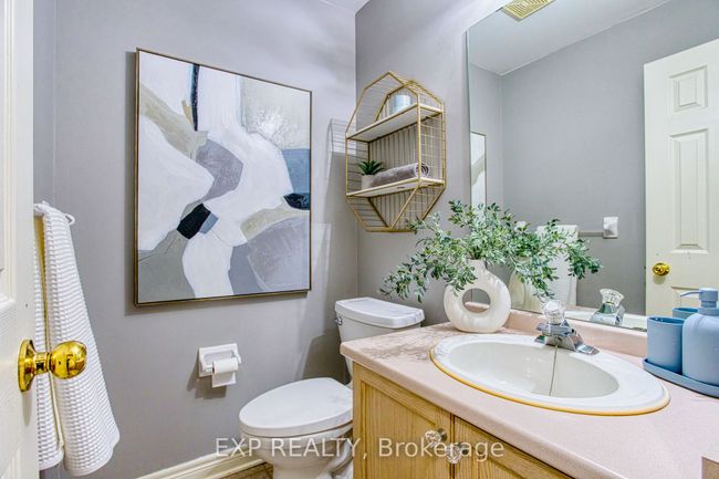 35 Stevenson St, House attached with 5 bedrooms, 3 bathrooms and 2 parking in Ancaster ON | Image 7