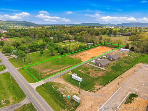 469998 Highway 100, Stilwell, OK, 74960-7532 | Card Image