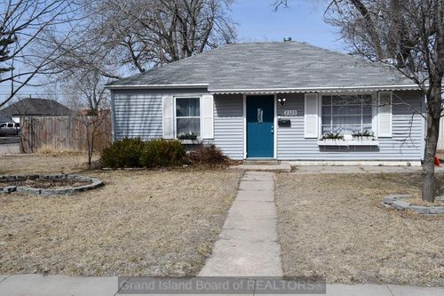 2320 W 1st Street, Grand Island, NE, 68801 | Card Image