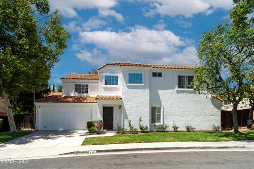 4365 Oak Glen St, Calabasas, CA, 91302-1979 | Card Image