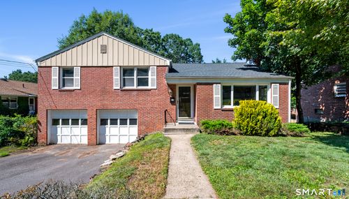 35 Fairwood Farms Dr, West Hartford, CT, 06107-3502 | Card Image