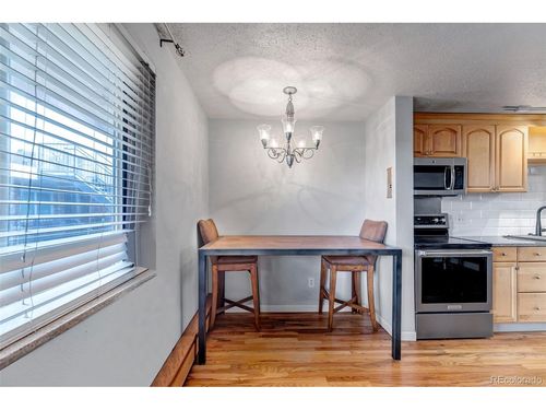 apt-304-155 S Pennsylvania St, Denver, CO, 80209-1952 | Card Image