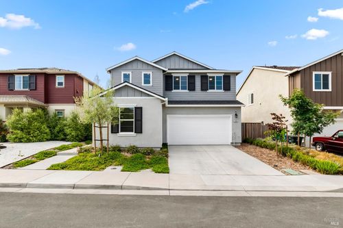 153 Frontier St, American Canyon, CA, 94503 | Card Image