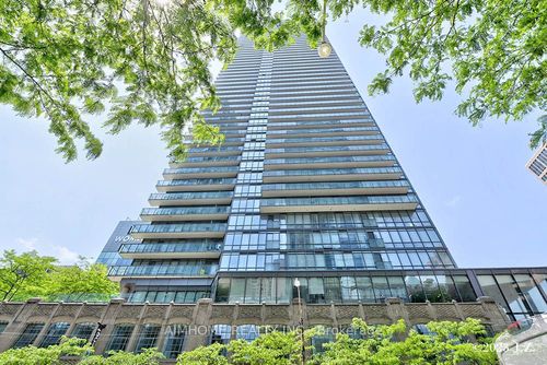 1807-832 Bay St, Toronto, ON, M5S1Z6 | Card Image