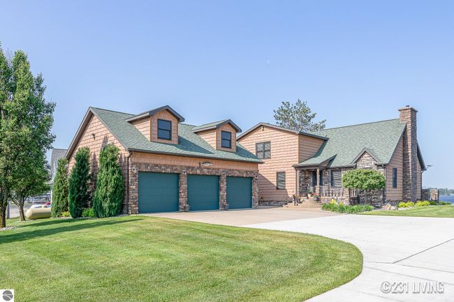 6890 Jessie Dr, House other with 4 bedrooms, 2 bathrooms and null parking in Saint Helen MI | Image 14