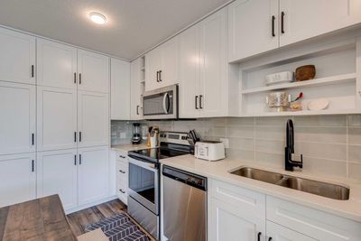 1201 - 350 Livingston Common Ne, Condo with 2 bedrooms, 2 bathrooms and 1 parking in Calgary AB | Image 3