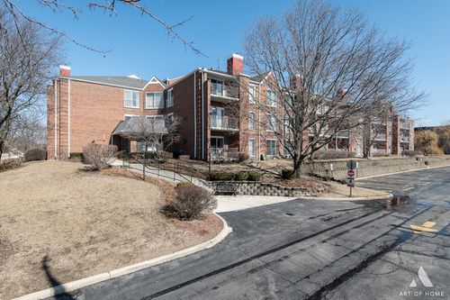 apt-320-805 Leicester Rd, Elk Grove Village, IL, 60007-7323 | Card Image