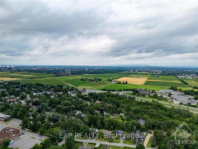 1002 - 1380 Prince Of Wales Dr, Condo with 2 bedrooms, 1 bathrooms and 1 parking in Ottawa ON | Image 24
