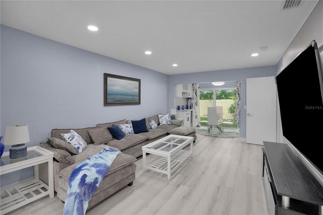 APT-33E - 1701 Pinehurst Rd, Condo with 2 bedrooms, 2 bathrooms and null parking in DUNEDIN FL | Image 19
