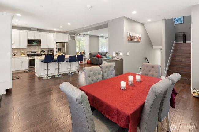 16422 76 Th Ave Ne, House other with 4 bedrooms, 4 bathrooms and 2 parking in Kenmore WA | Image 16
